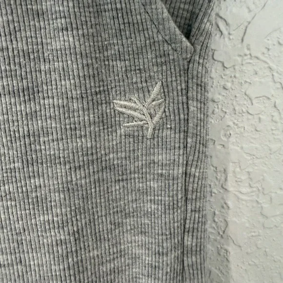 Cozy Earth Womens Heather Gray Ribbed Knit Wide Leg Lounge Pants Size M - Picture 3 of 5